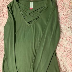 long sleeve skin tight shirt
